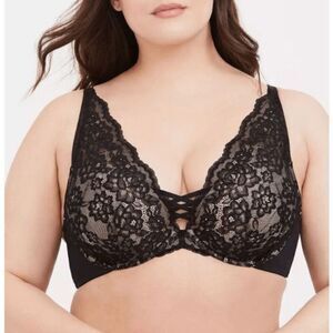 Torrid Women's Plus Size XO Plunge Push-Up Bra Rich Black Lace size 38D